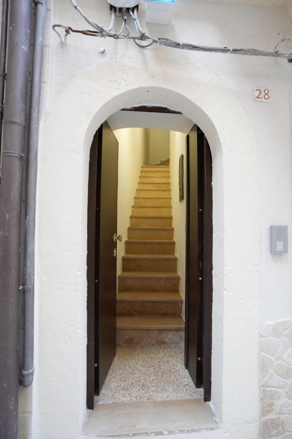 La Stradina Apartment Mola di Bari Luaran gambar