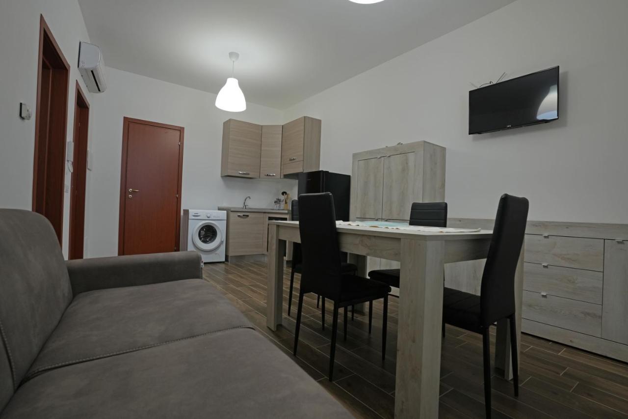 La Stradina Apartment Mola di Bari Luaran gambar