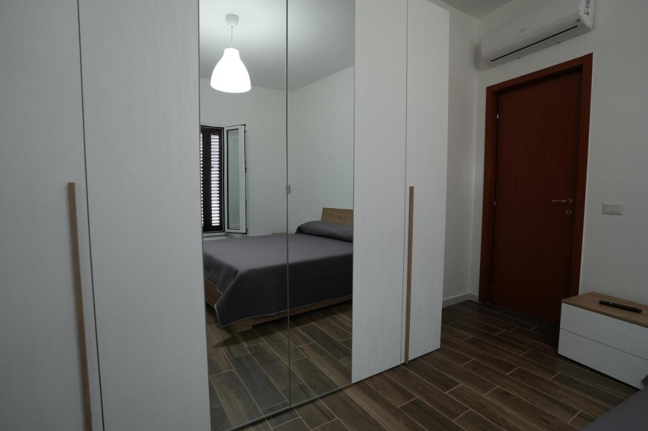 La Stradina Apartment Mola di Bari Luaran gambar