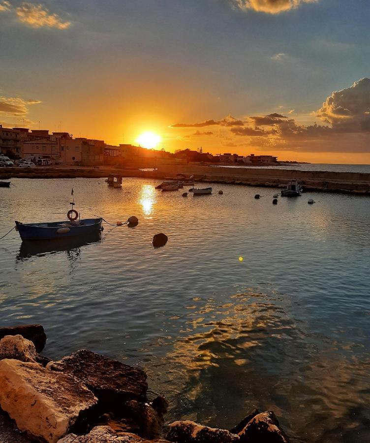 La Stradina Apartment Mola di Bari Luaran gambar